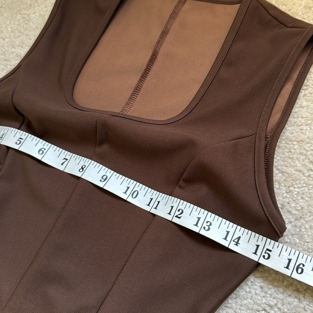 ANCOSTI Square neck fit and flare dress - Picture 3 of 7